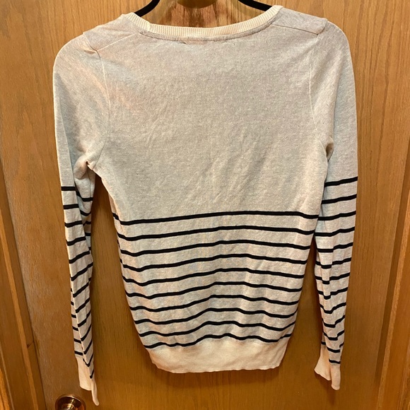 WOMENS/ TEEN DOG SWEATER / PULLOVER - Picture 3 of 4